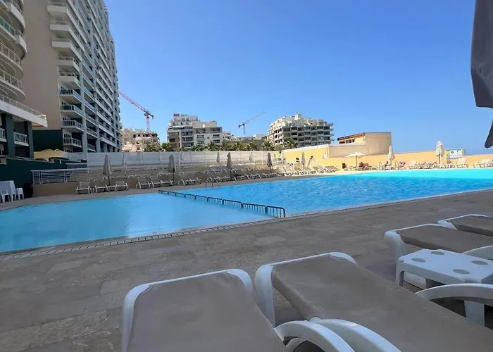 1bdr With Pool Access And Off Seafront Apartamento Sliema